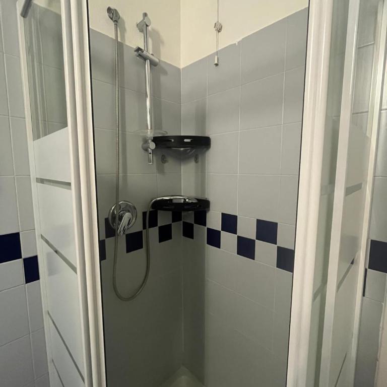 Garden Prina-250mt Clinica Zucchi-Monza - One-Bedroom Apartment - 10