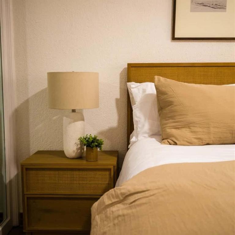 Ground Level Condo near Pool Princesa B-101 - Apartamento - 40