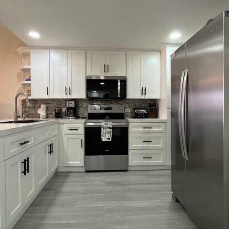 Gorgeous Third-Level Condo Princesa D-308 - Apartamento - 9