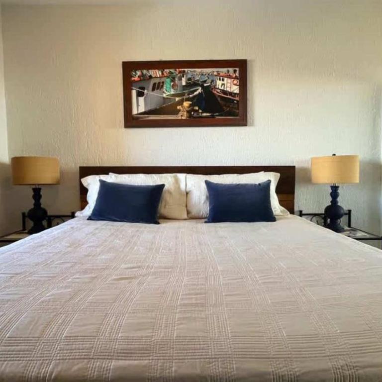 Gorgeous Third-Level Condo Princesa D-308 - Apartamento - 13