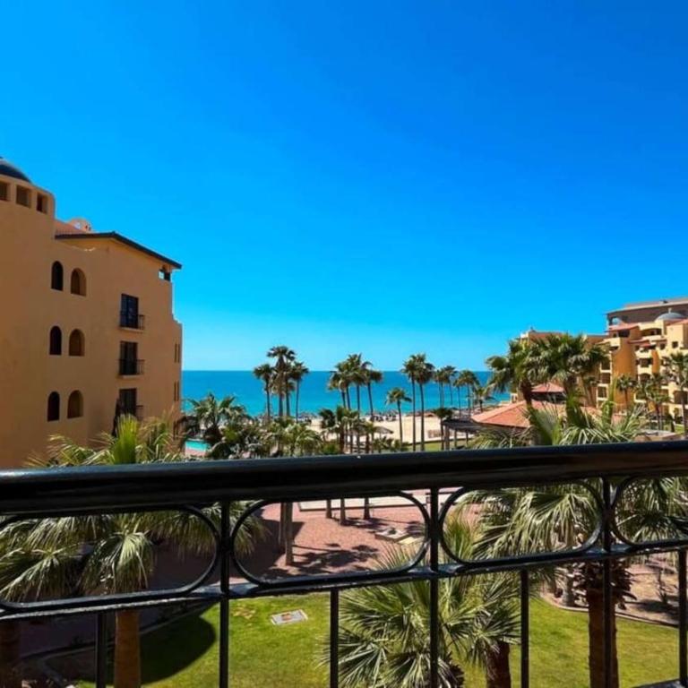 Gorgeous Third-Level Condo Princesa D-308 - Apartamento - 26