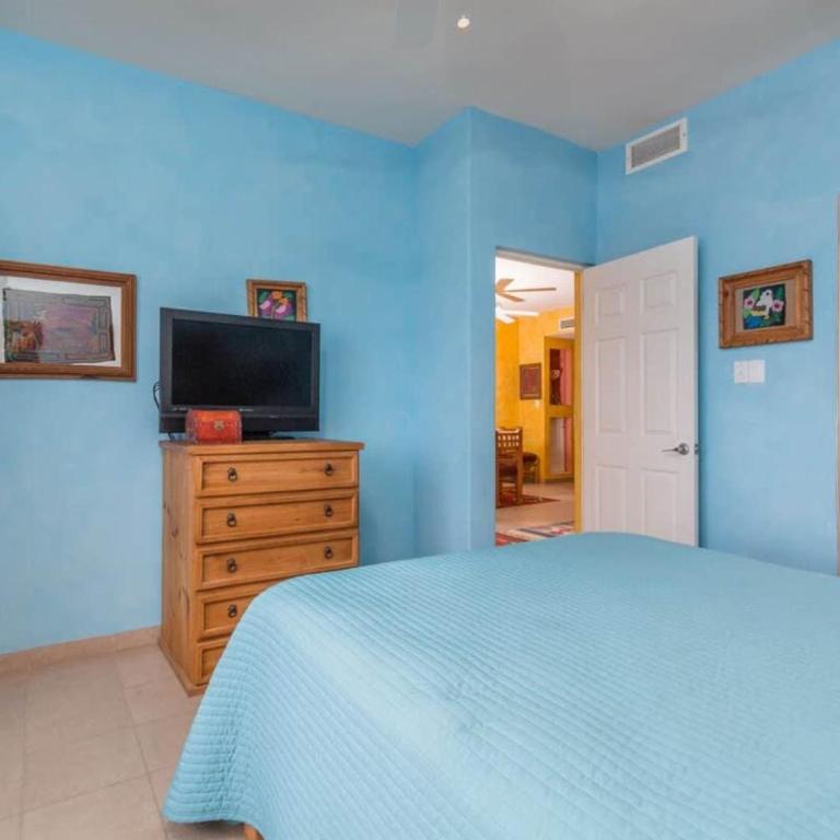 Serene & Warm 3rd Level Condo - Corona del Mar 302 - Apartamento - 4