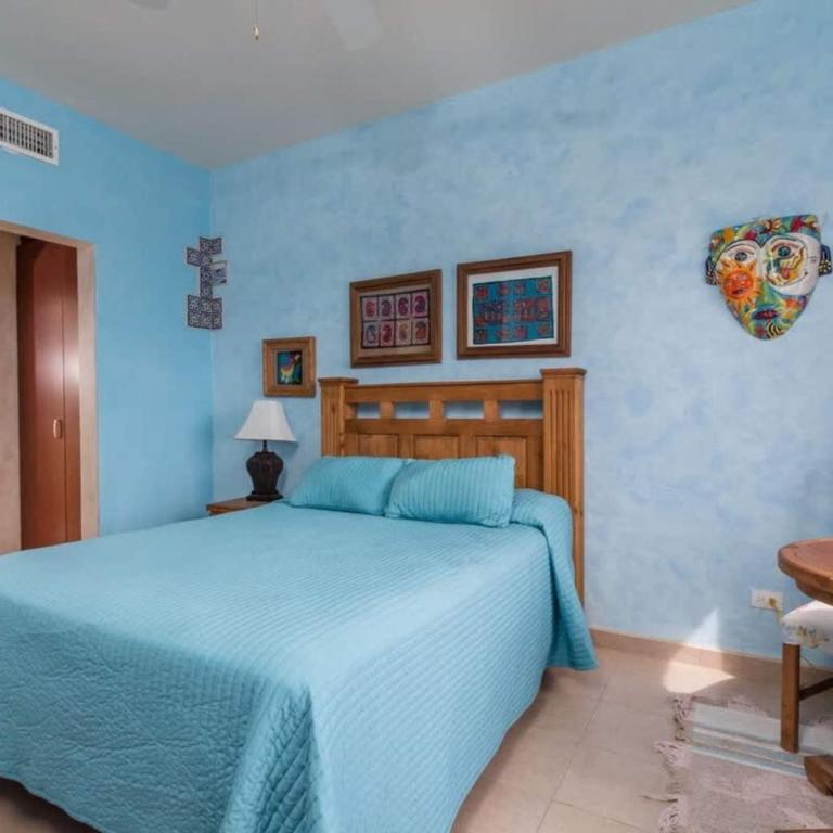 Serene & Warm 3rd Level Condo - Corona del Mar 302 - Apartamento - 3