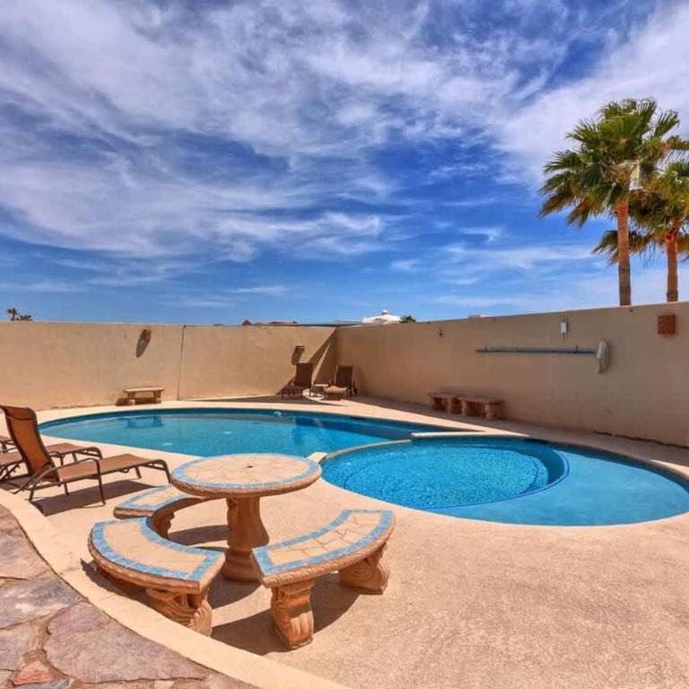 Serene & Warm 3rd Level Condo - Corona del Mar 302 - Apartamento - 22