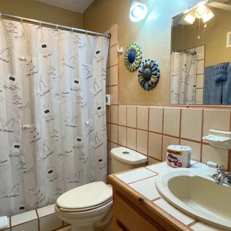 Beautiful Beachfront Condo Las Olas II 11 - Apartment - 15