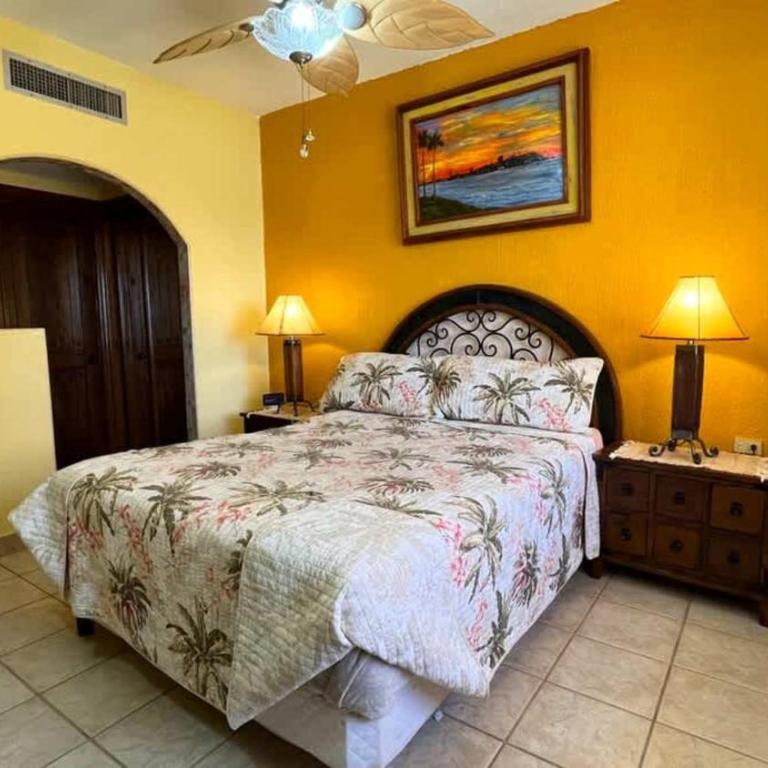 Cozy Condo on Sandy Beach Resort Princesa C-408 - Apartamento - 15
