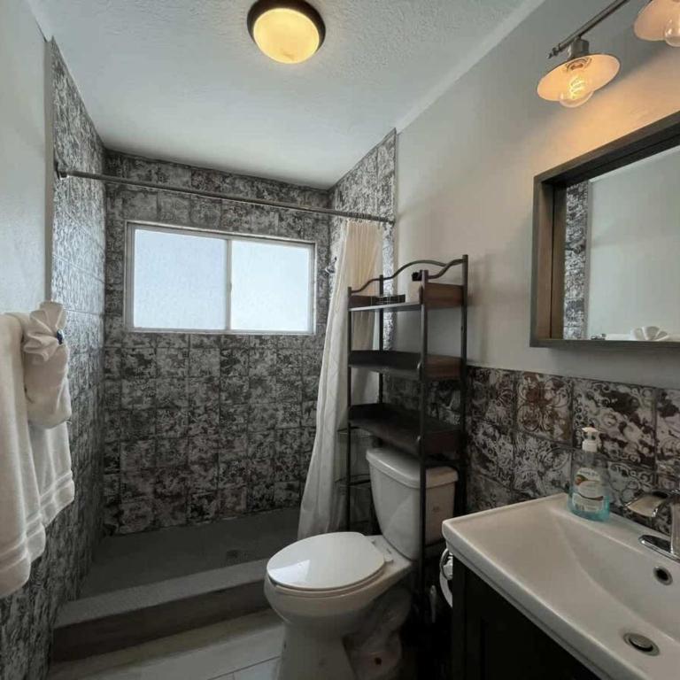 Cozy Beachfront Condo Las Olas II 10 - Casa - 36