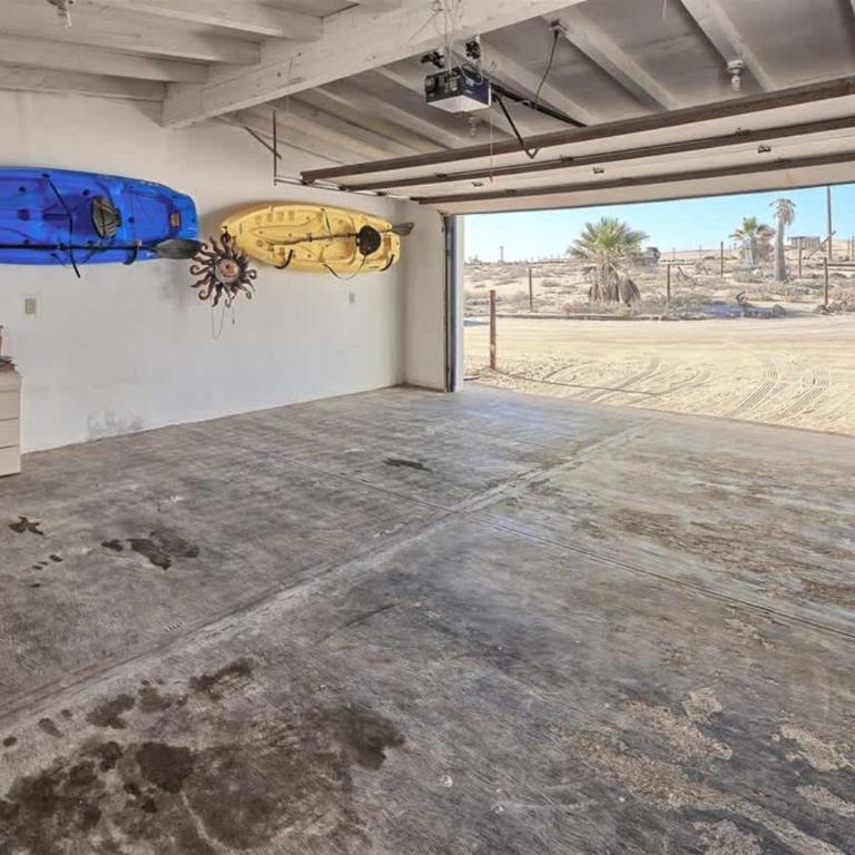 Cozy Beachfront Condo Las Olas II 10 - Casa - 40