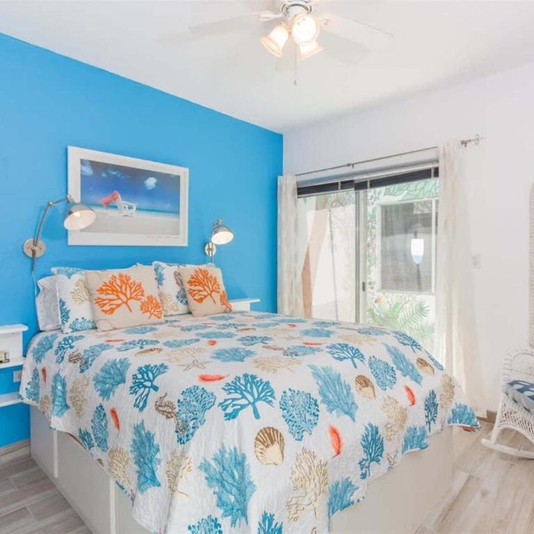 Cozy & Beautiful Beachfront Condo Las Olas II 2 - Apartamento - 8