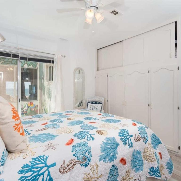 Cozy & Beautiful Beachfront Condo Las Olas II 2 - Apartamento - 11