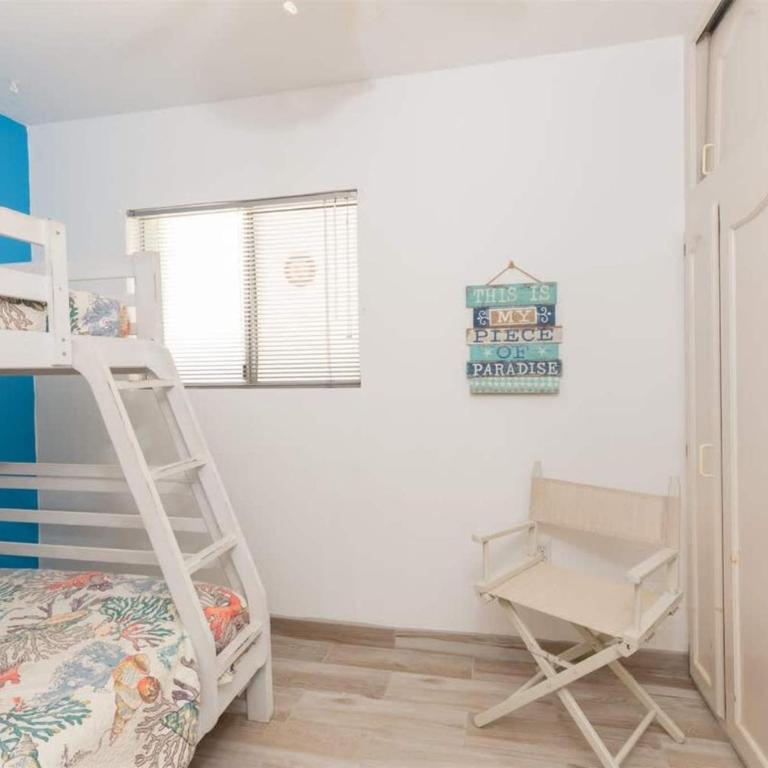 Cozy & Beautiful Beachfront Condo Las Olas II 2 - Apartamento - 14