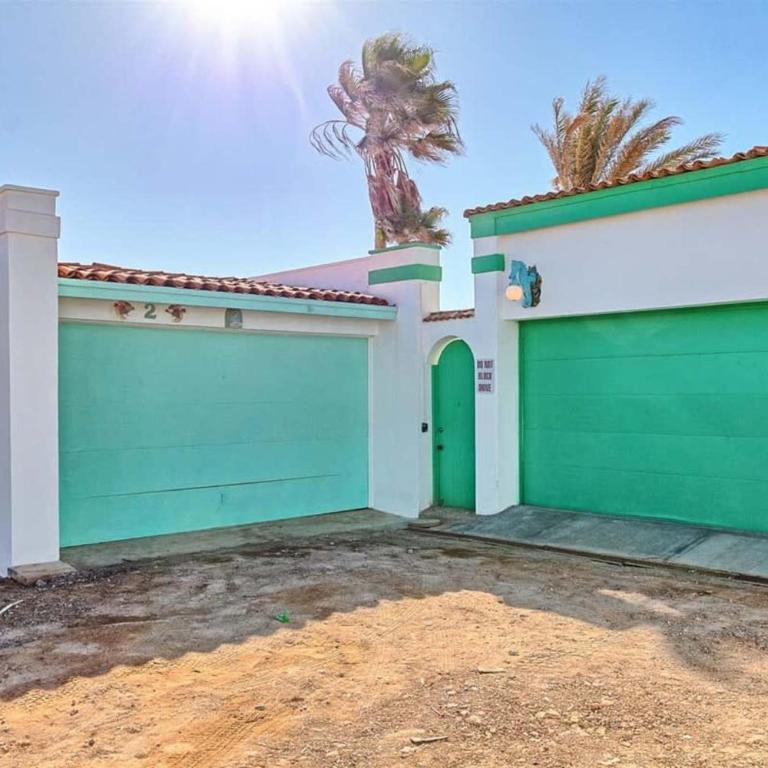 Cozy & Beautiful Beachfront Condo Las Olas II 2 - Apartamento - 23