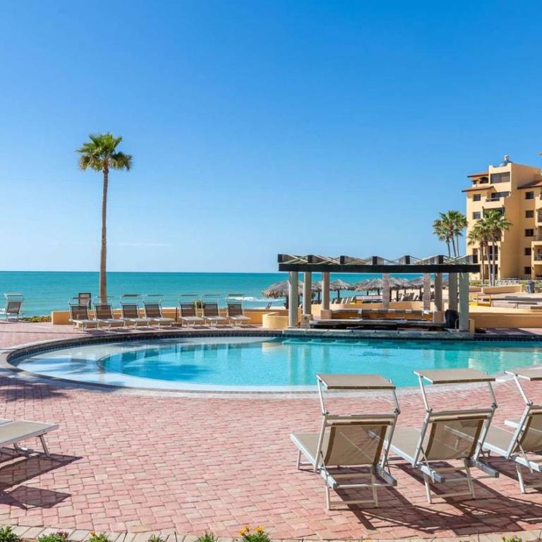 Cozy Sandy Beach Condo Pool Princesa A-302 - Apartment - 21