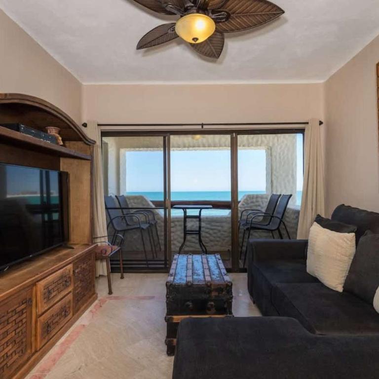 Unique Oceanfront with Epic Sunsets Pinacate 202 - Apartamento - 3