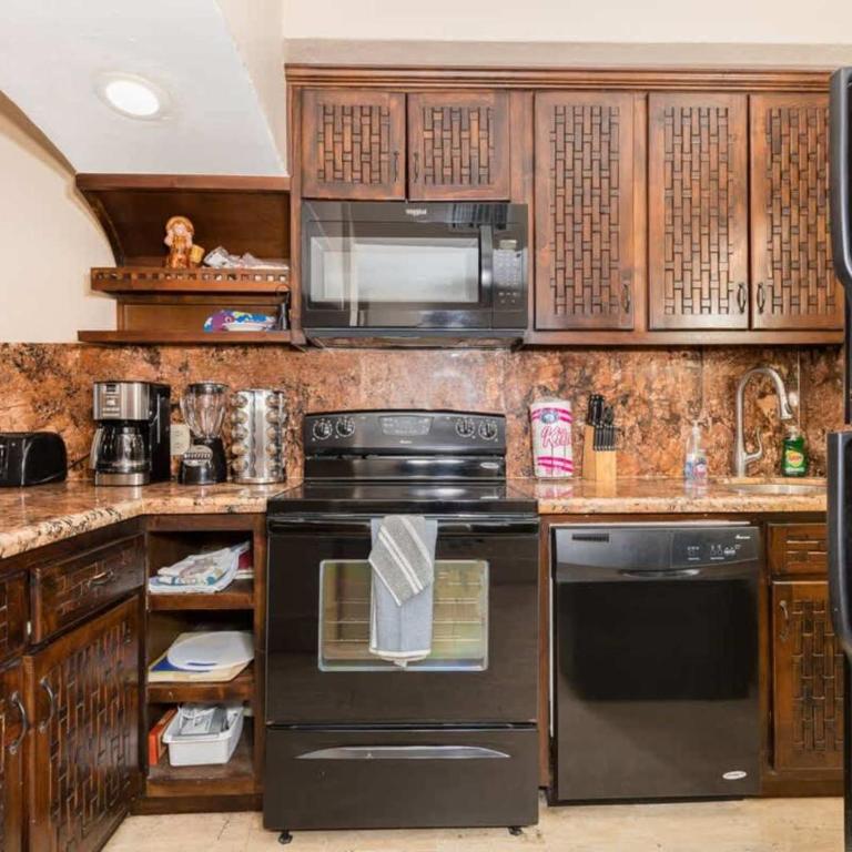 Unique Oceanfront with Epic Sunsets Pinacate 202 - Apartamento - 6