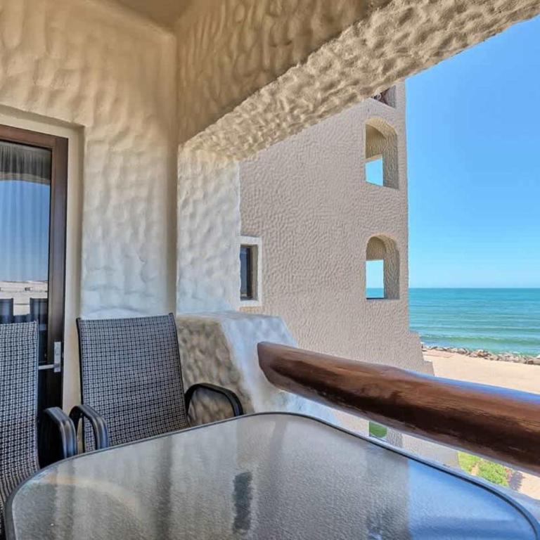 Unique Oceanfront with Epic Sunsets Pinacate 202 - Apartamento - 21