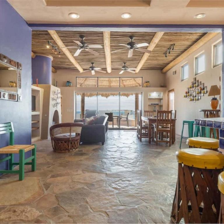 Colorful Oceanview Home with Pool Casa en el Cielo - Vacation Home - 7