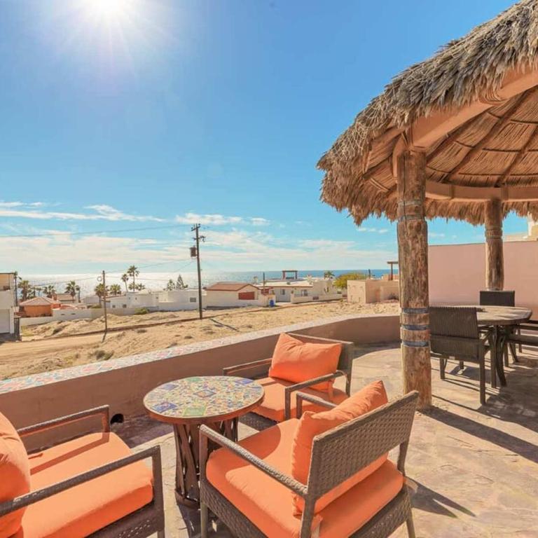 Colorful Oceanview Home with Pool Casa en el Cielo - Vacation Home - 6