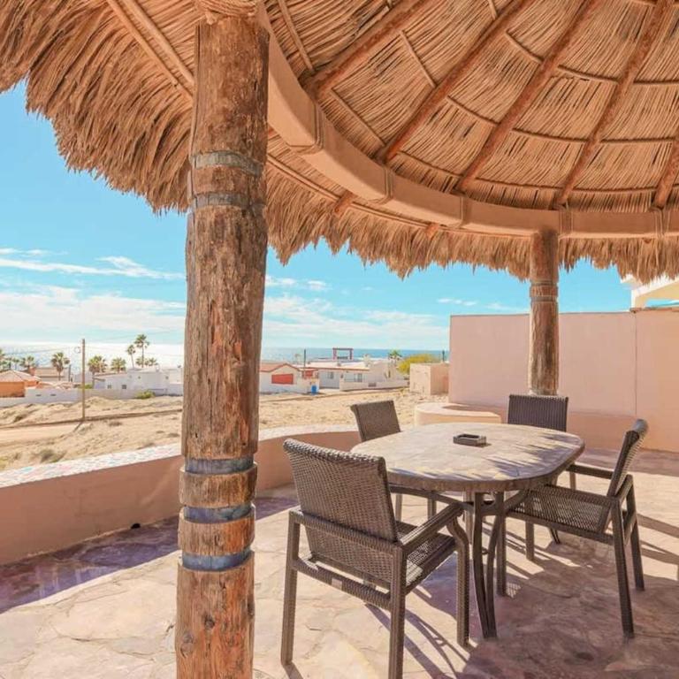 Colorful Oceanview Home with Pool Casa en el Cielo - Vacation Home - 14