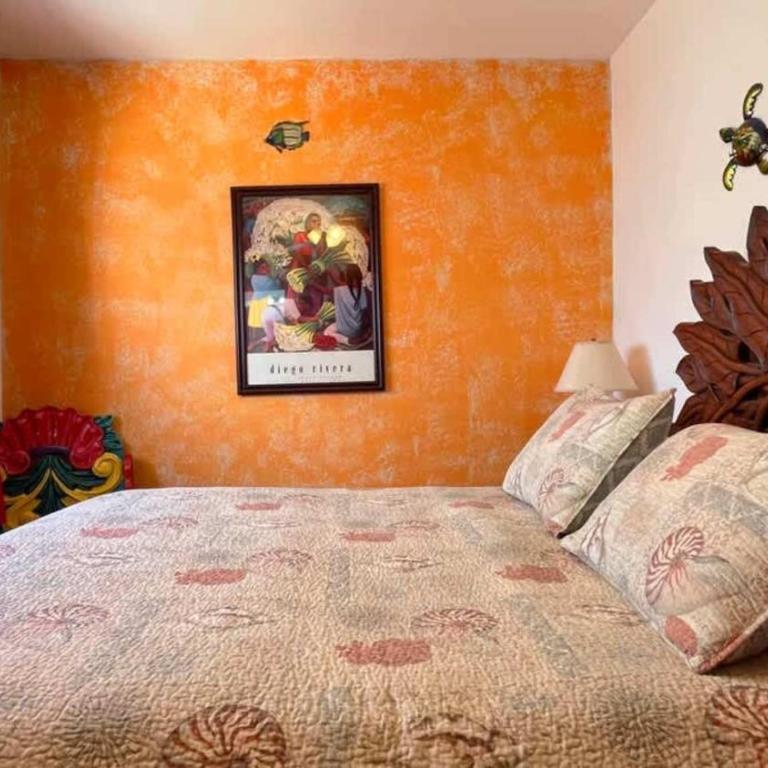 Warm & Charming Beachfront Condo Las Olas II 8 - Apartment - 17