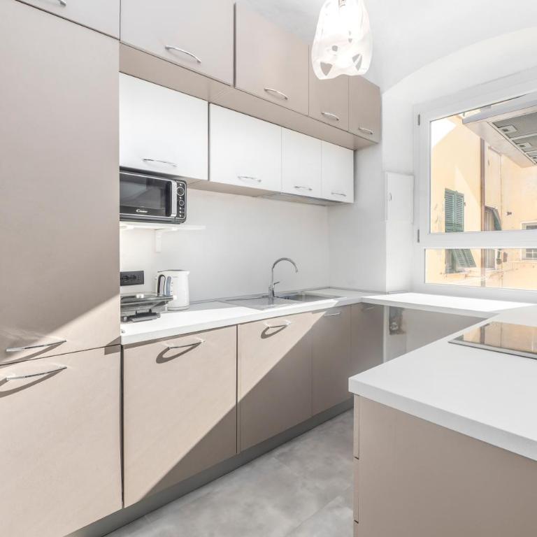 339 - Casa Anghinetti, Centro Città La Spezia - Appartamento con 1 Camera da Letto - 9
