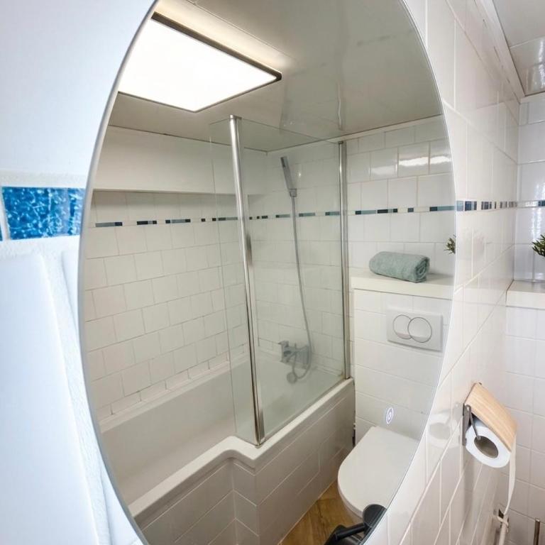 L 'iris, studio Hyper-centre, rue Arcisse de caumont, nouvelle equipe d entretien - One-Bedroom Apartment - 5