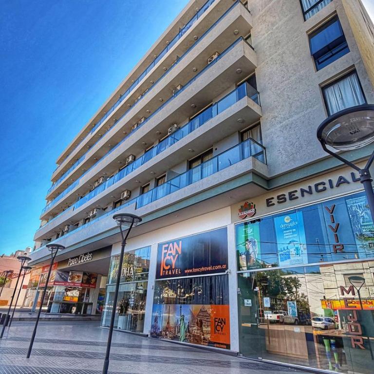 Depto de Vacaciones, Balcón y Pileta en Pleno Centro - One-Bedroom Apartment - 8