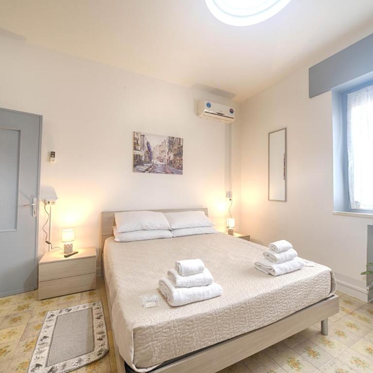 helichrysum hospitality 85mq relax nel centro di olbia - Two-Bedroom Apartment - 18