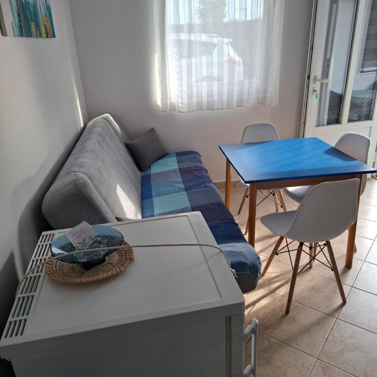 Apartments Iva - One-Bedroom Apartment - 11