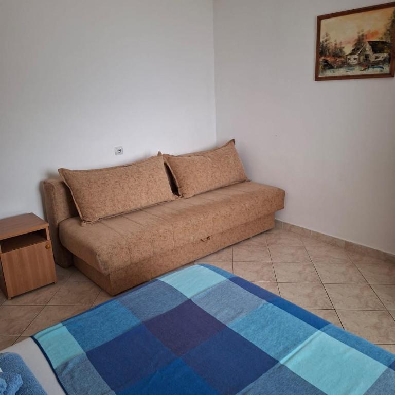 Apartments Iva - One-Bedroom Apartment - 9