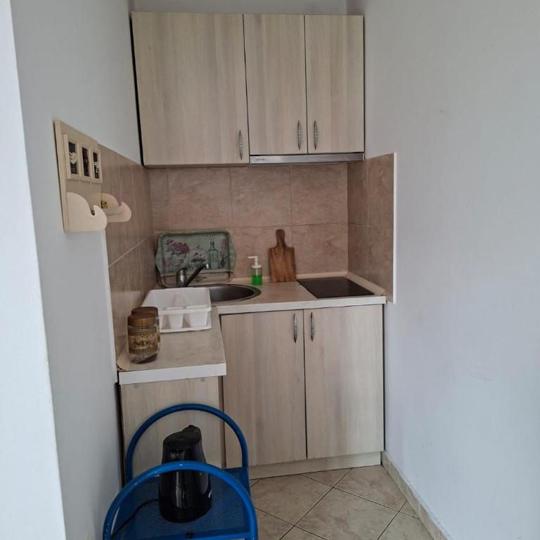 Apartments Iva - One-Bedroom Apartment - 13