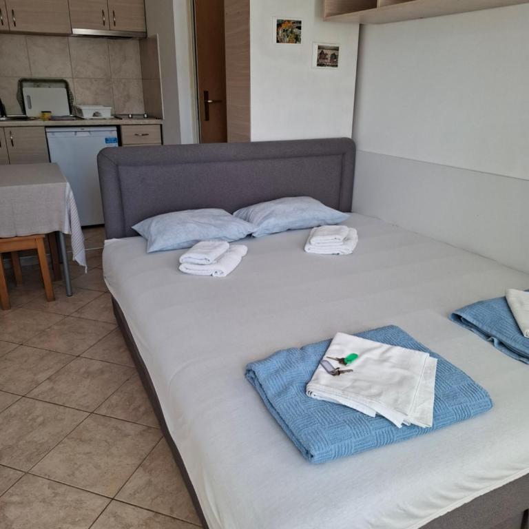 Apartments Iva - Apartment - Ground Floor - 3