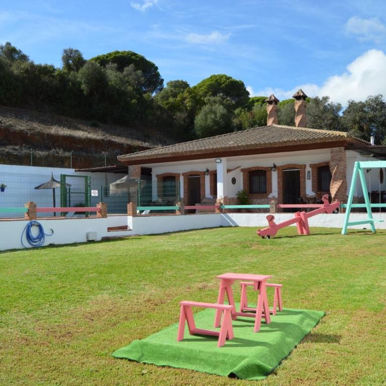 ESPECTACULAR Casa Rural NURIA máx 14 personas - Casa - 2