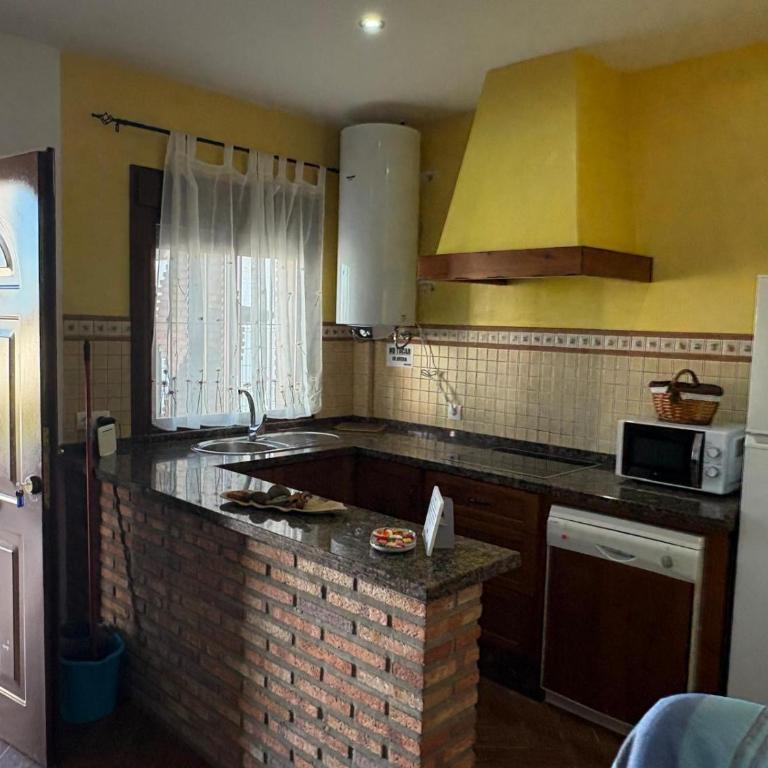 ESPECTACULAR Casa Rural NURIA máx 14 personas - Casa - 12