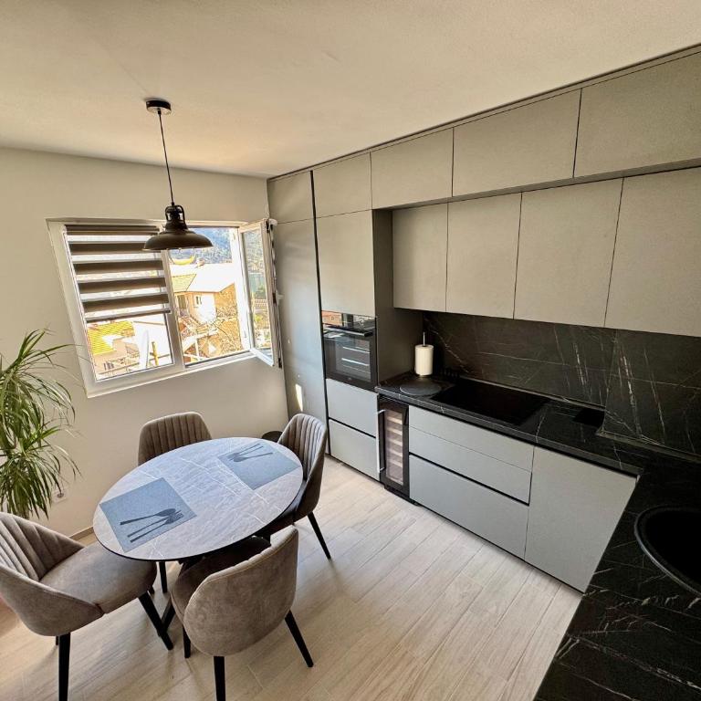 Sailor's Knot Apartment - Central and Amazing Sea View - One-Bedroom Apartment - 13