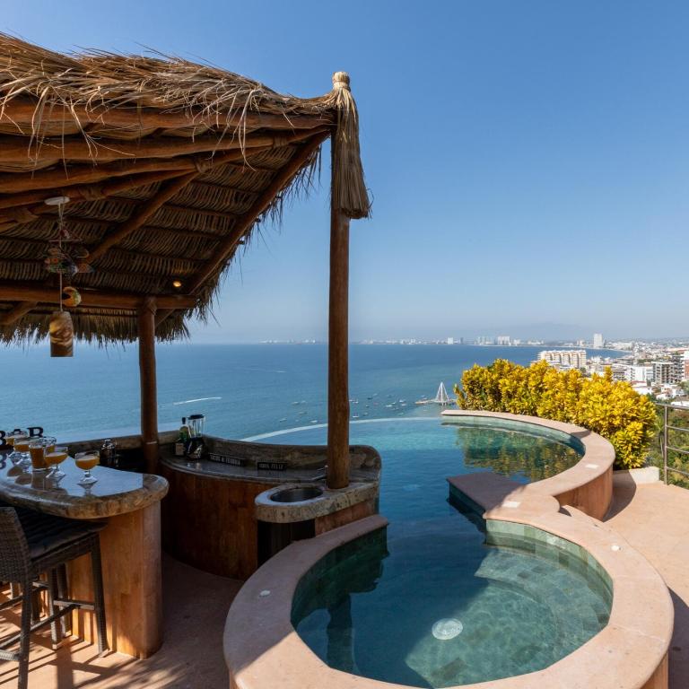Luxe 3 King BR Villa | Infinity Pool + 220° Views - Villa with Private Pool - 20