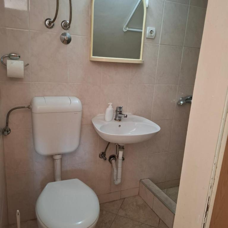 Apartments Iva - Apartment - Ground Floor - 10