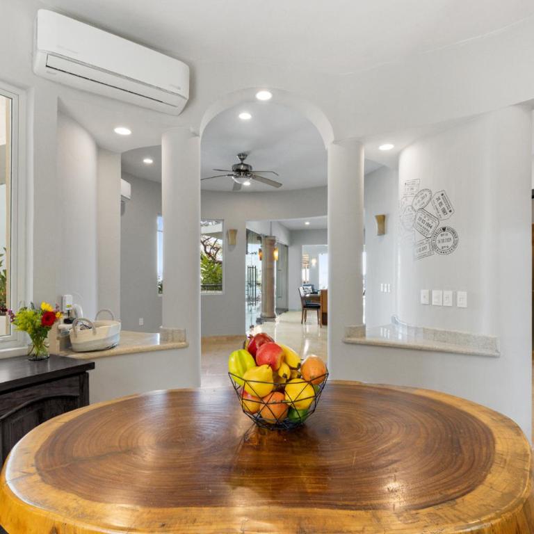 Luxe 3 King BR Villa | Infinity Pool + 220° Views - Villa with Private Pool - 12