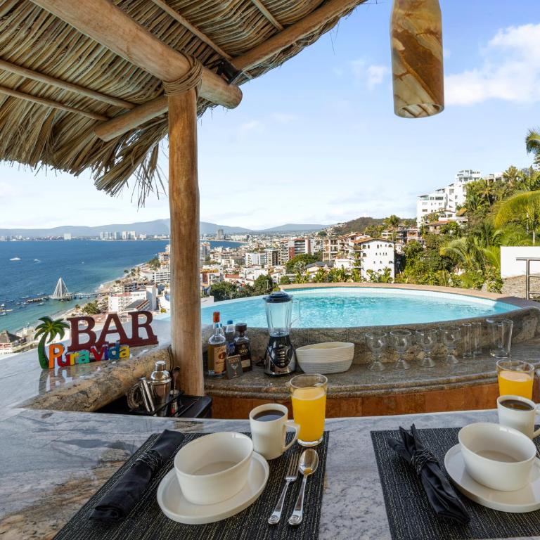 Luxe 3 King BR Villa | Infinity Pool + 220° Views - Villa with Private Pool - 23