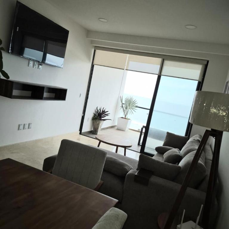 Depto Lujo Azul Pacifico #1 Alberca frente al Mar - Two-Bedroom Apartment - 18