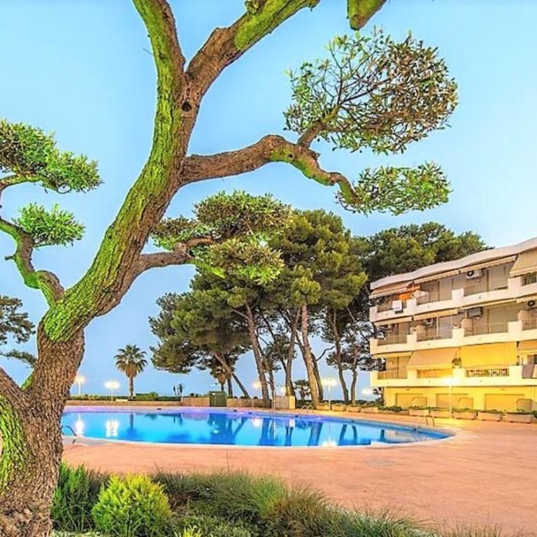 New Loft internacional cambrils, climatizado, piscina y playa - Estudio con terraza - 3