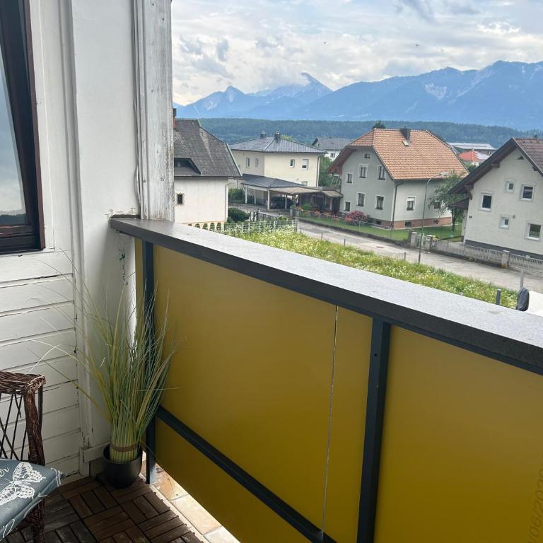 Warmbad Apartments - Apartment mit 1 Schlafzimmer und Bergblick - 5