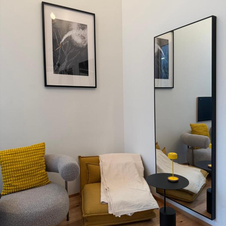 Microloft City Innsbruck - Apartment mit 1 Schlafzimmer - 4