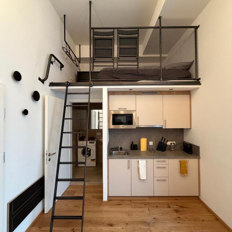 Microloft City Innsbruck - Apartment mit 1 Schlafzimmer - 7