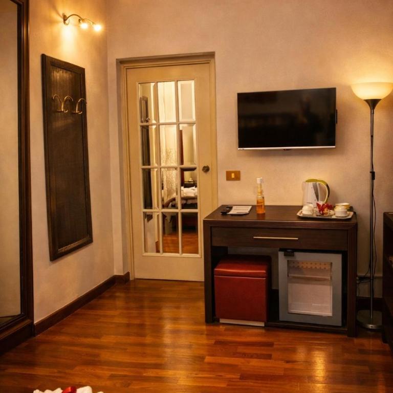 Bed and Breakfast Impruneta28 - Camera Matrimoniale - 13