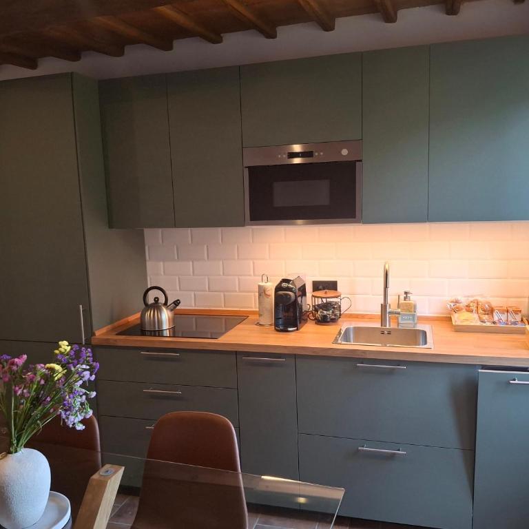 Palazzo Bottino - Appartamento con 2 Camere da Letto, Balcone e Vista mare - 6