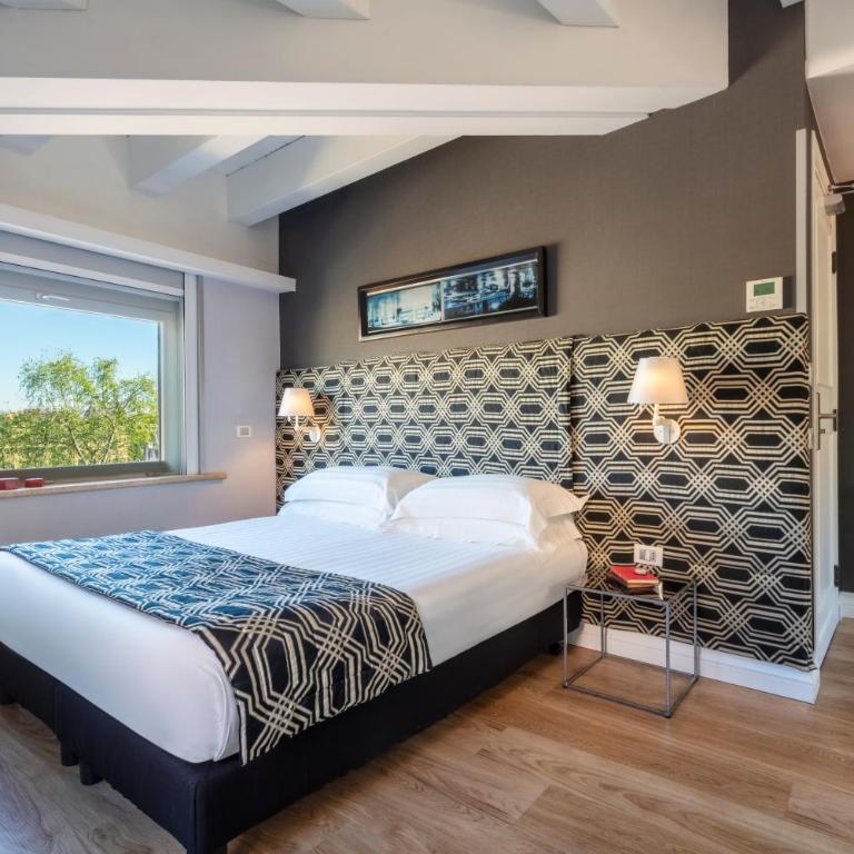 Hotel La Rovere - Superior Doppel- oder Zweibettzimmer mit Terrasse - 12