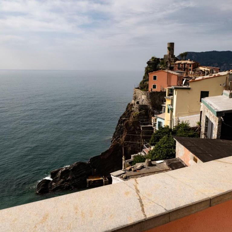 Affittacamere Elisabetta - Camera Matrimoniale con Balcone e Vista Mare - 28