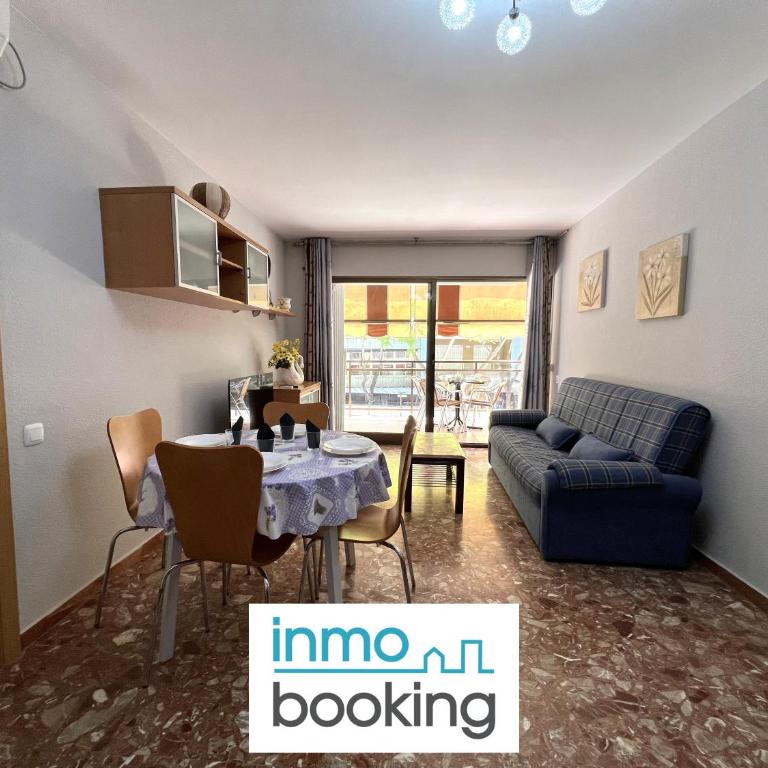 Casalmar SalouBeach - Two-Bedroom Apartment with Terrace - 14