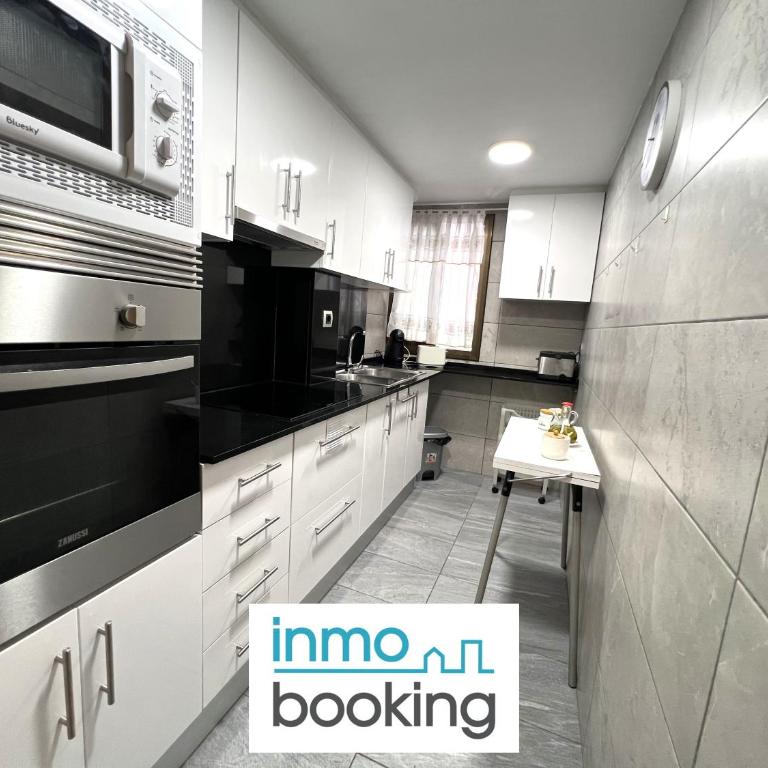 Casalmar SalouBeach - Two-Bedroom Apartment with Terrace - 9